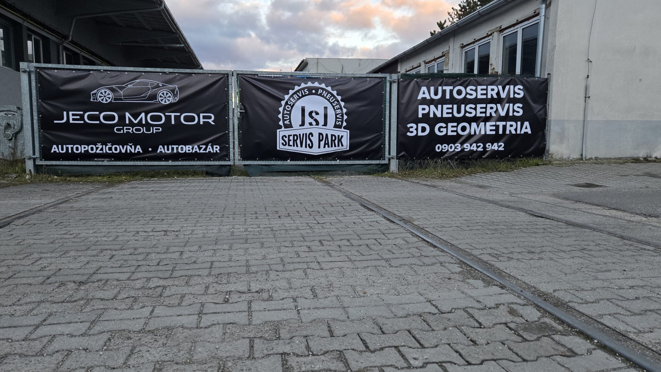 Škoda octavia combi plný