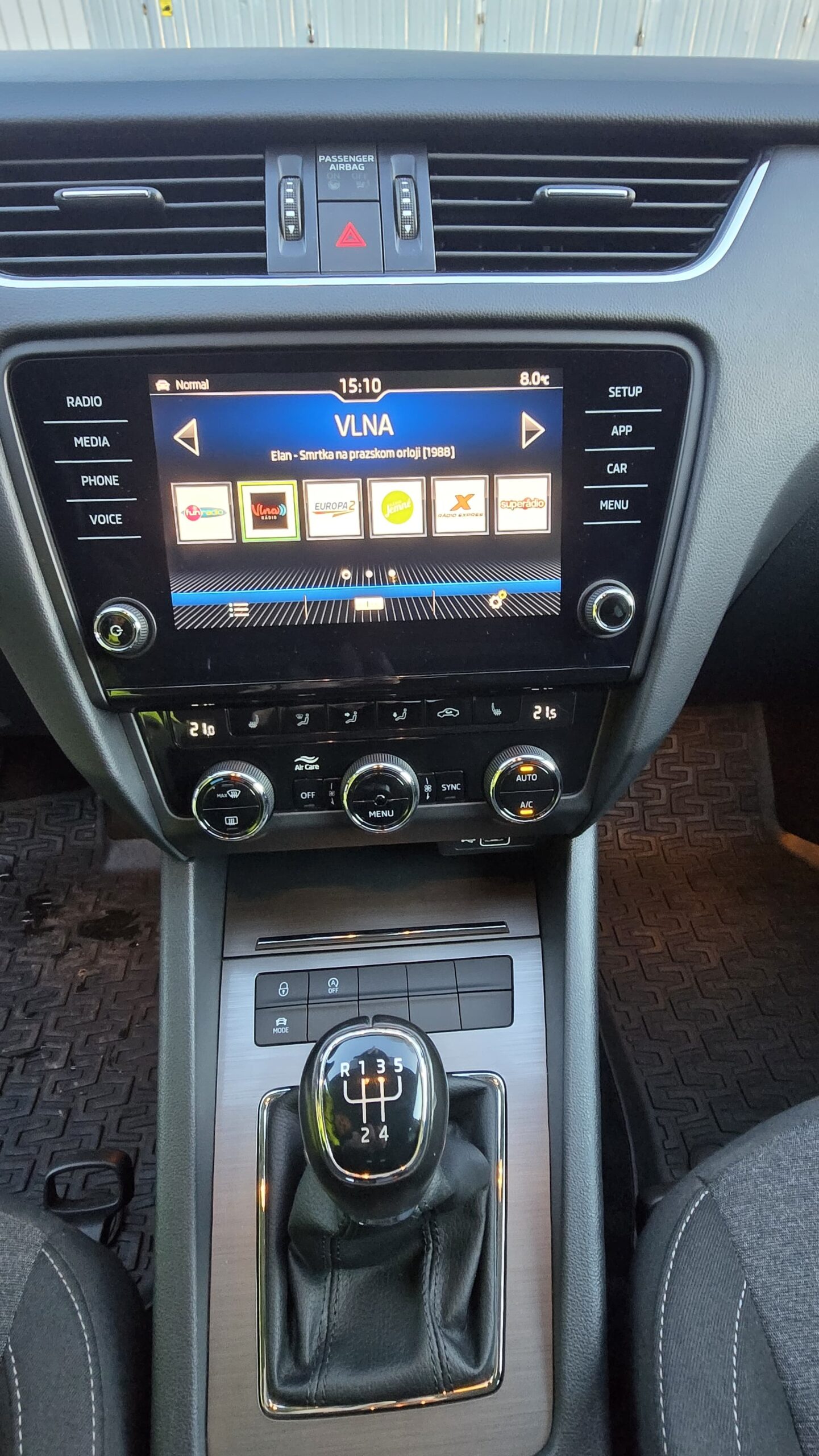 Škoda octavia combi plný