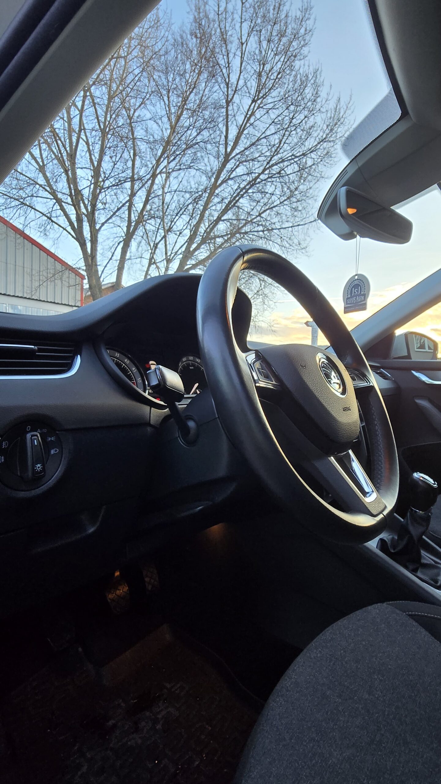Škoda octavia combi plný